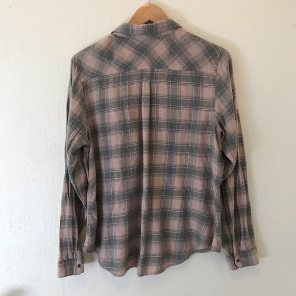 MAURICES flannel with embellished pocket - Picture 3 of 3